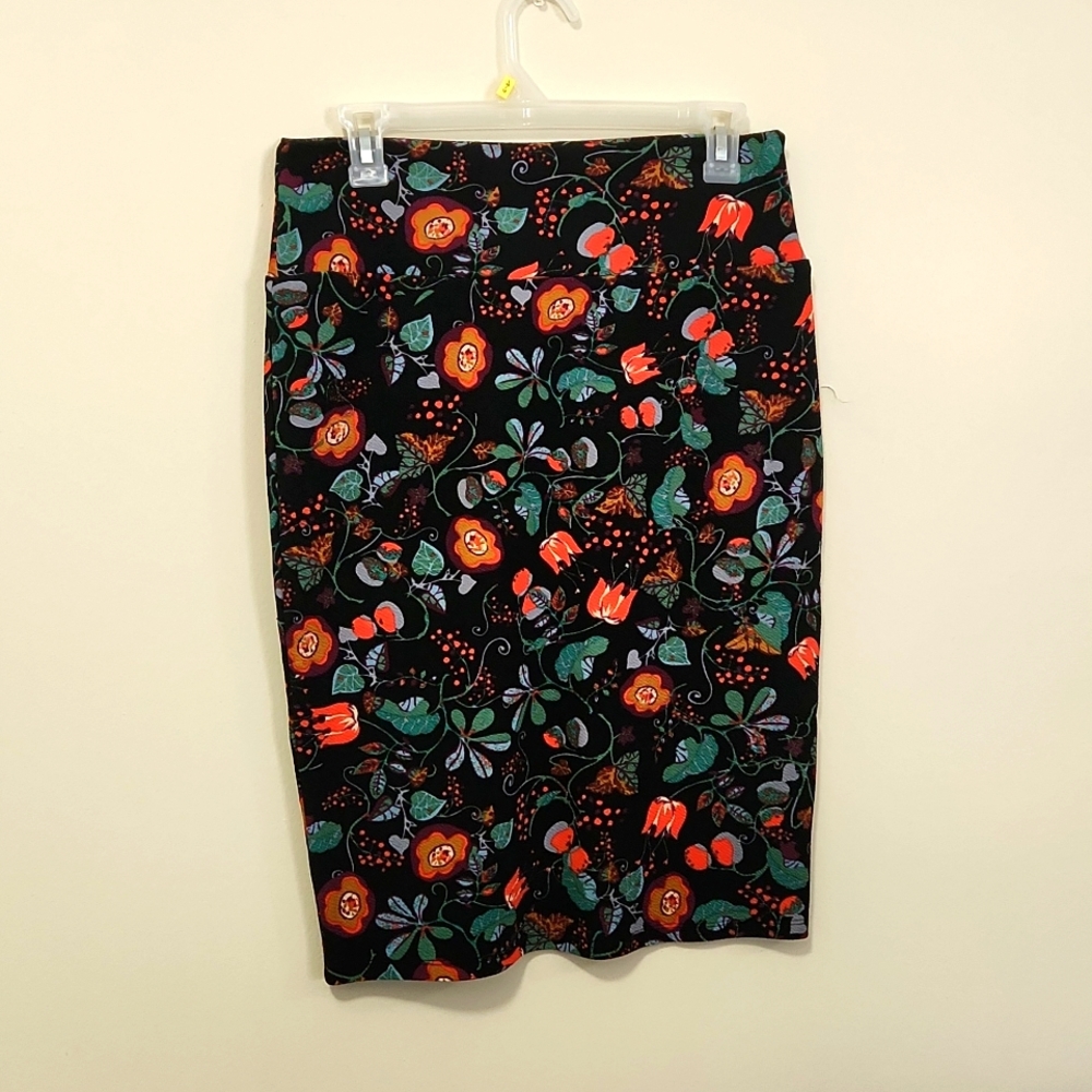 Lularoe Cassie Skirt - Medium